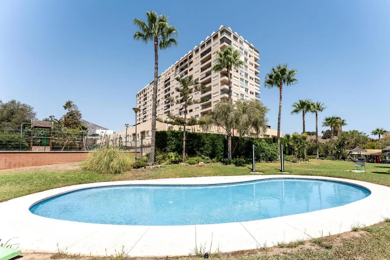 Apartment Breathtaking Studio, Amazing Views, Pool, Beach Benalmadena Spain