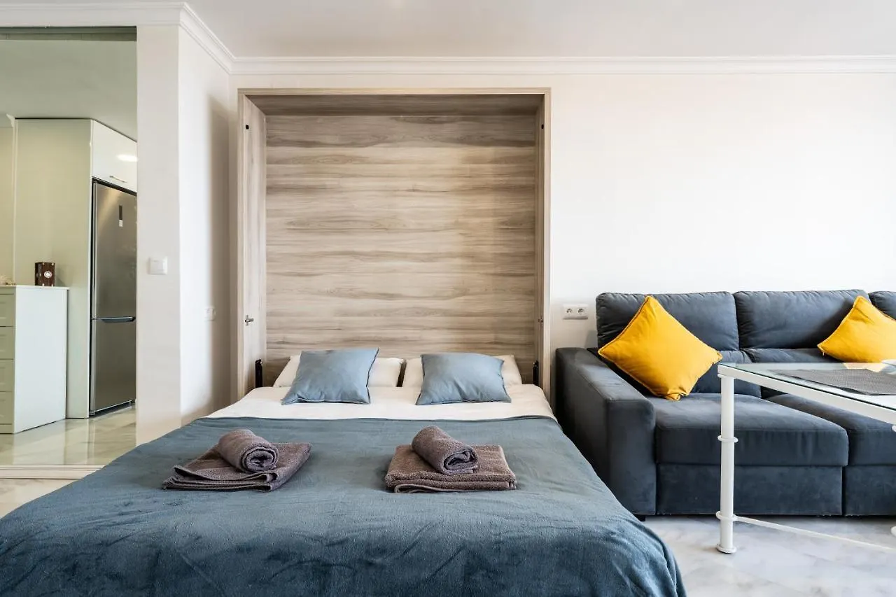 Breathtaking Studio, Amazing Views, Pool, Beach Benalmadena 0*,