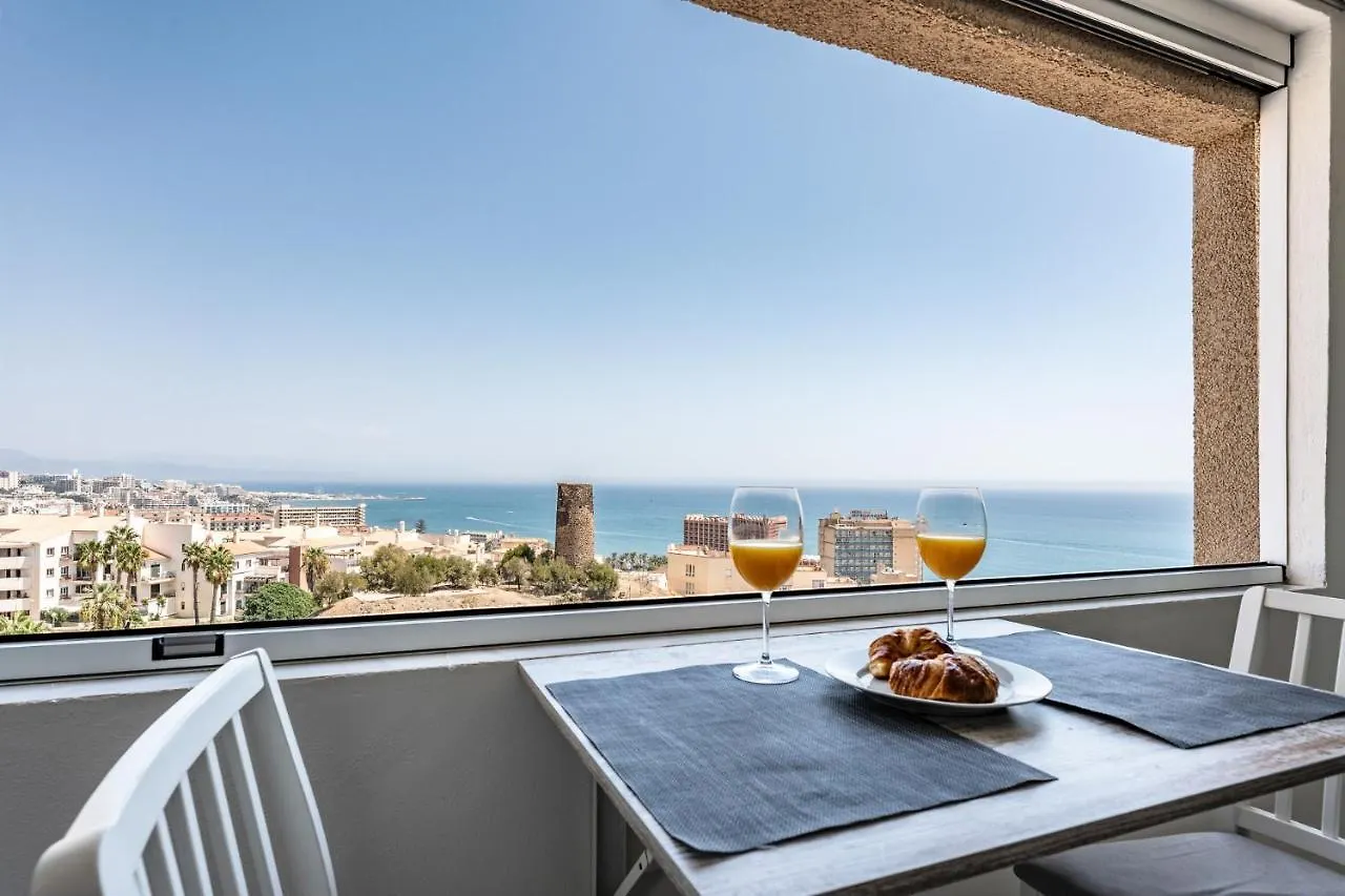 Breathtaking Studio, Amazing Views, Pool, Beach Benalmadena