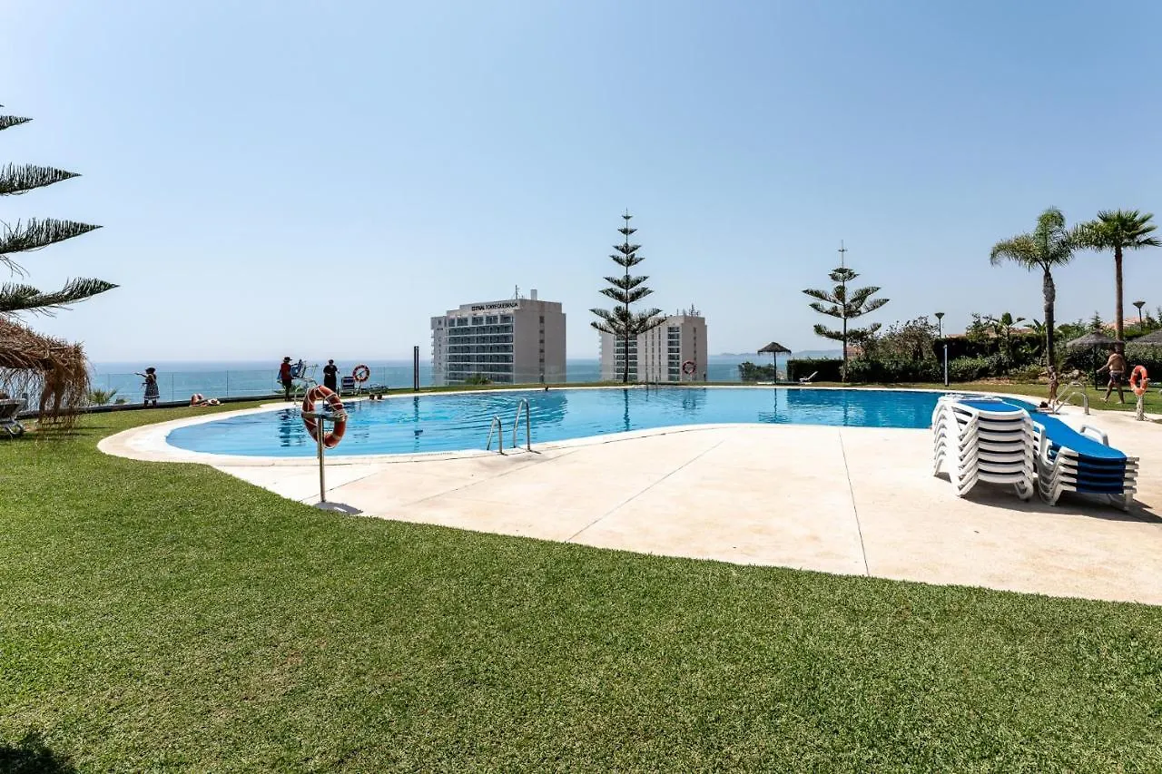 Breathtaking Studio, Amazing Views, Pool, Beach Benalmadena 0*,  Spain